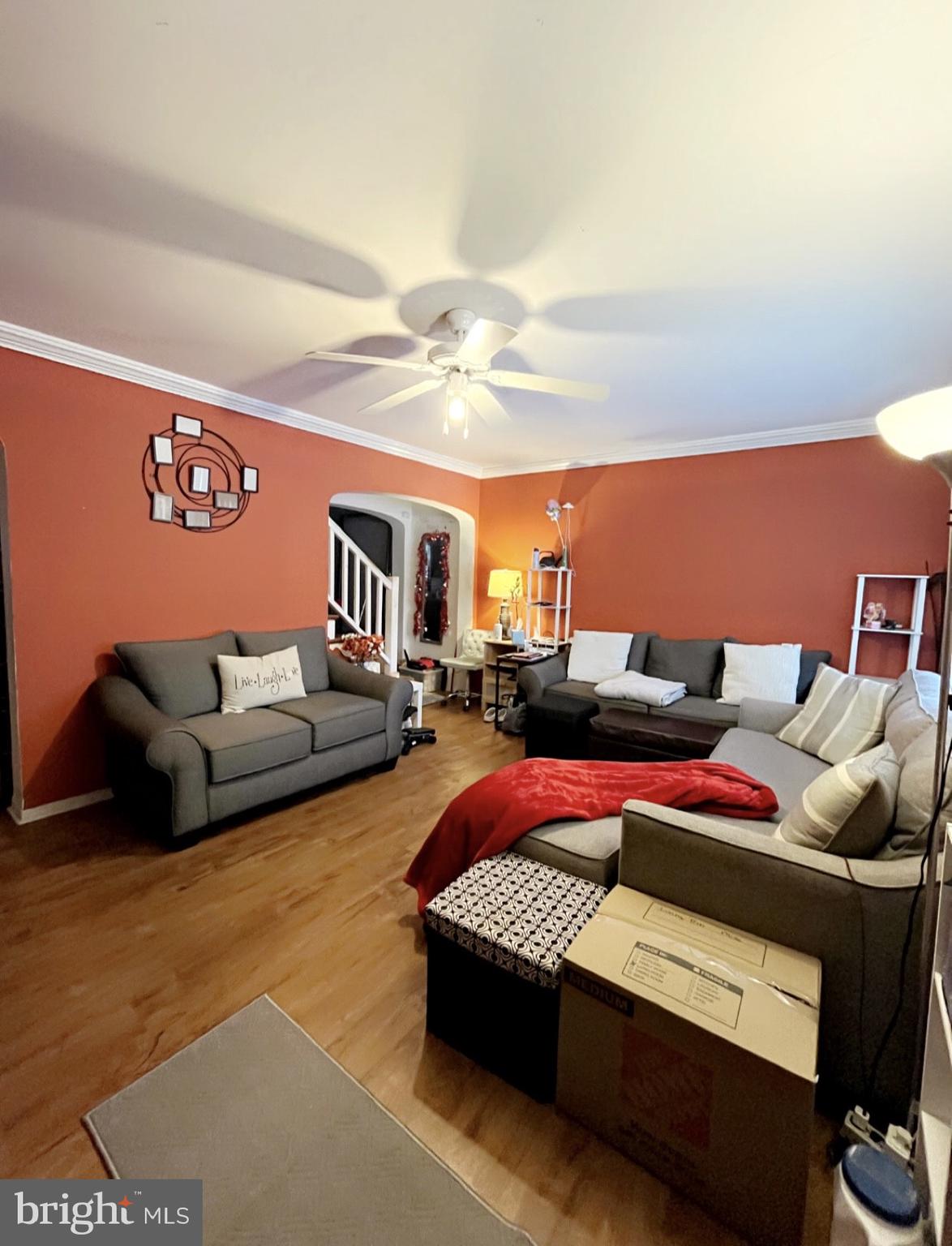 CHINQUAPIN PARK - Residential