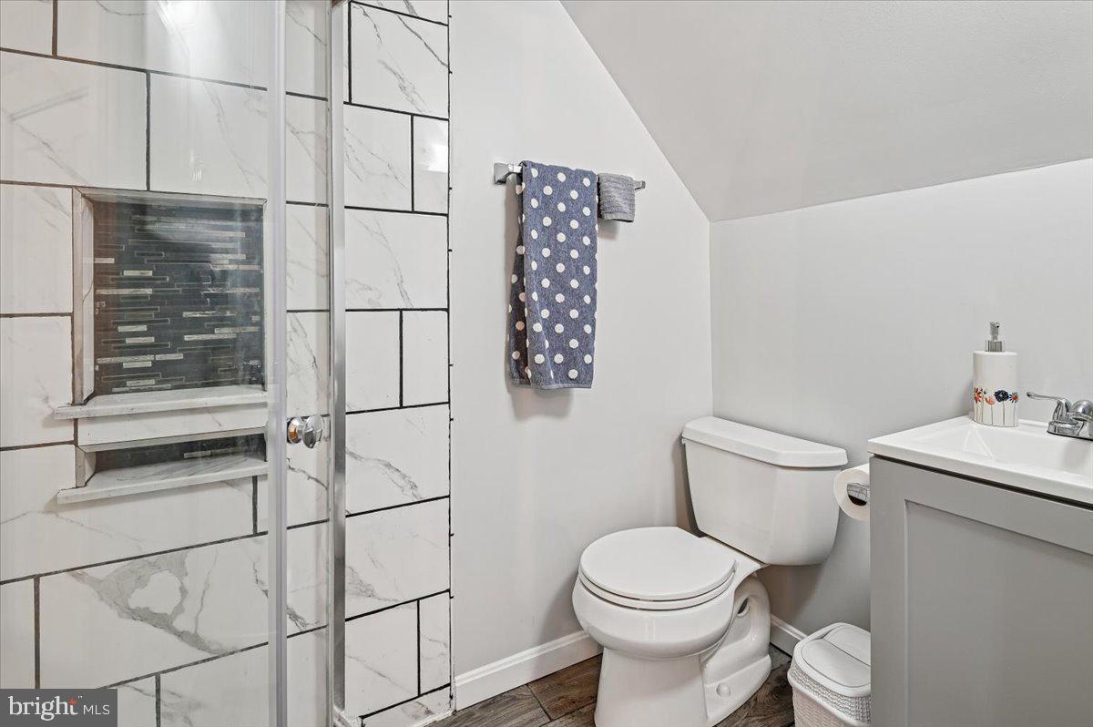 CEDARHURST ON THE BAY - Residential