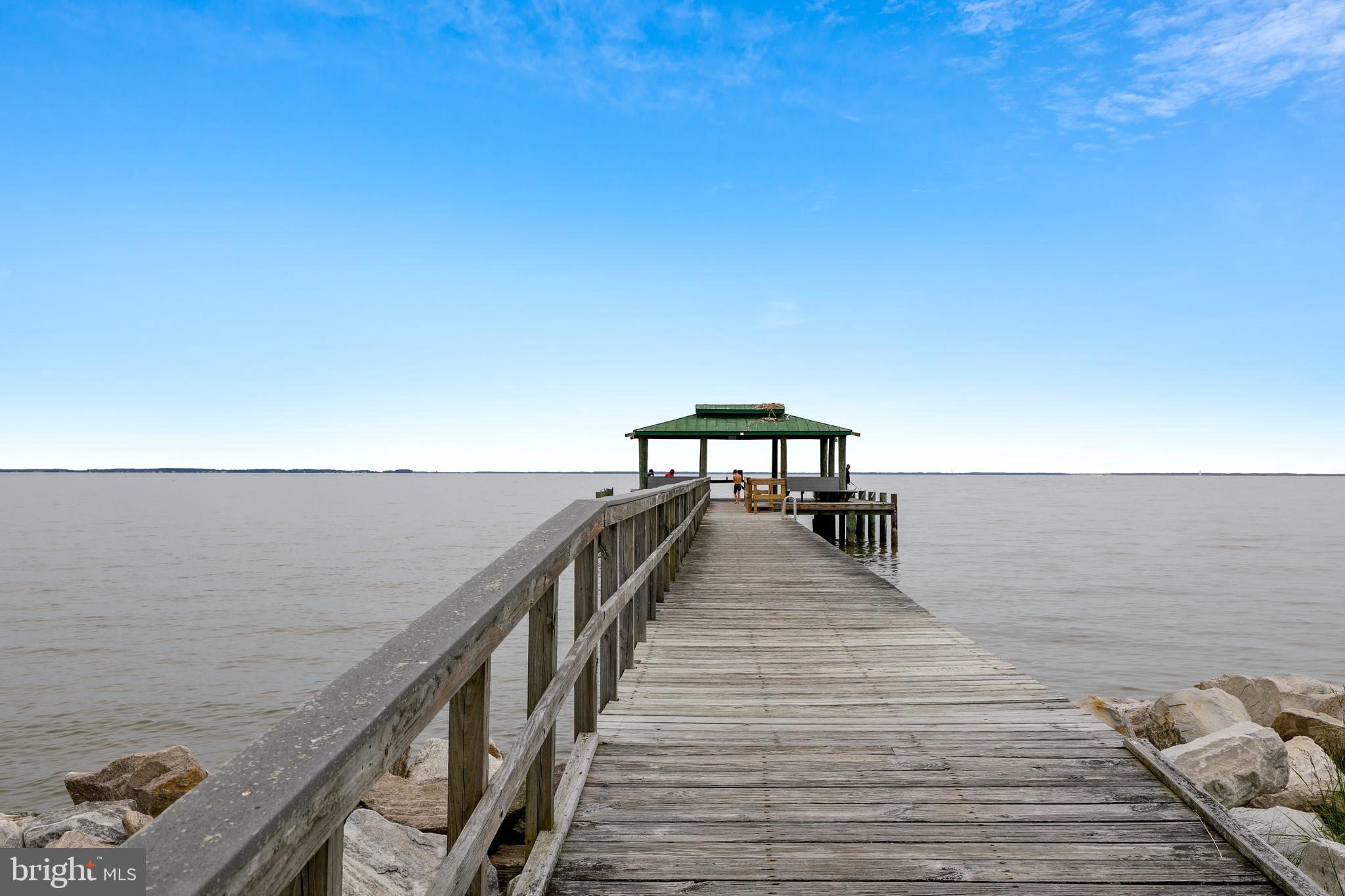 CEDARHURST ON THE BAY - Residential