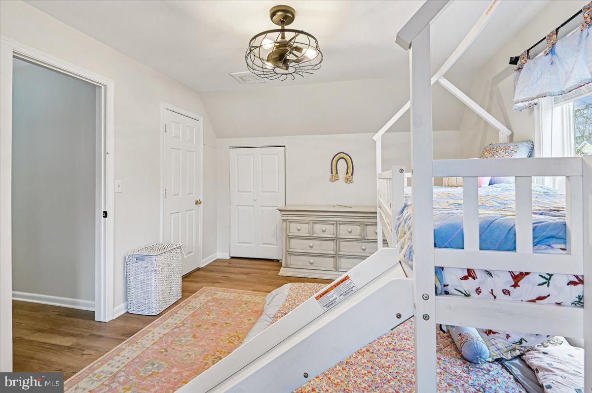 CEDARHURST ON THE BAY - Residential