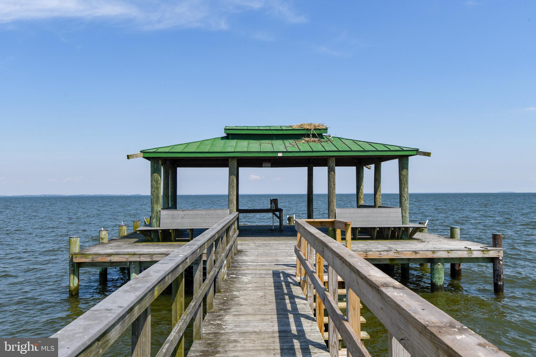 CEDARHURST ON THE BAY - Residential