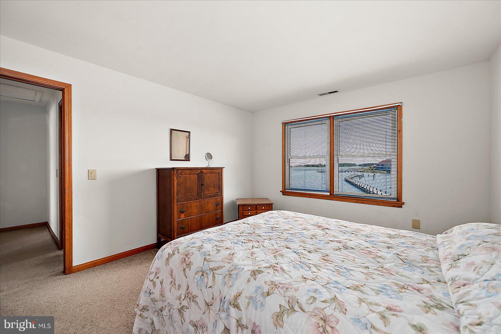 LANDON'S COVE - Residential
