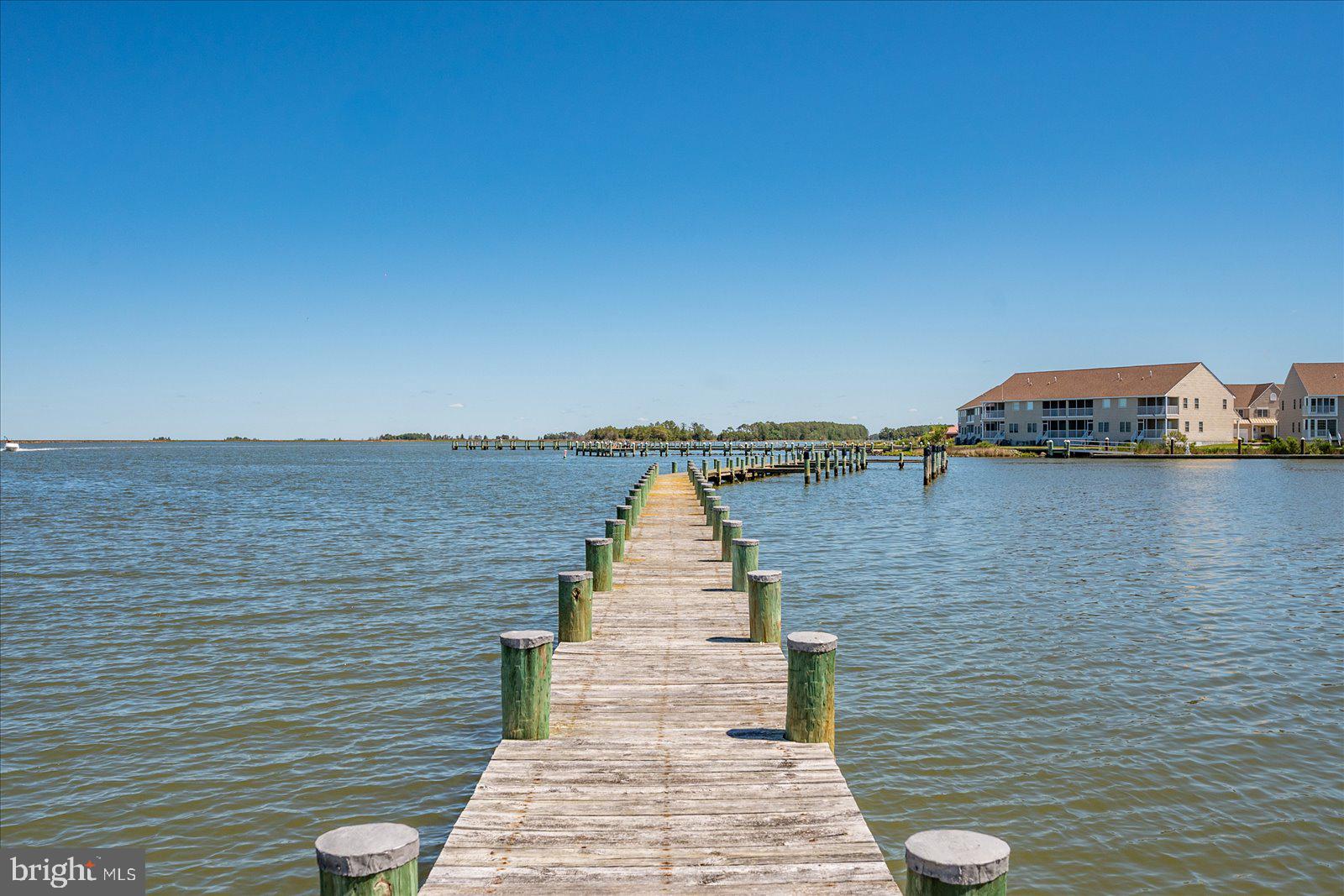 LANDON'S COVE - Residential