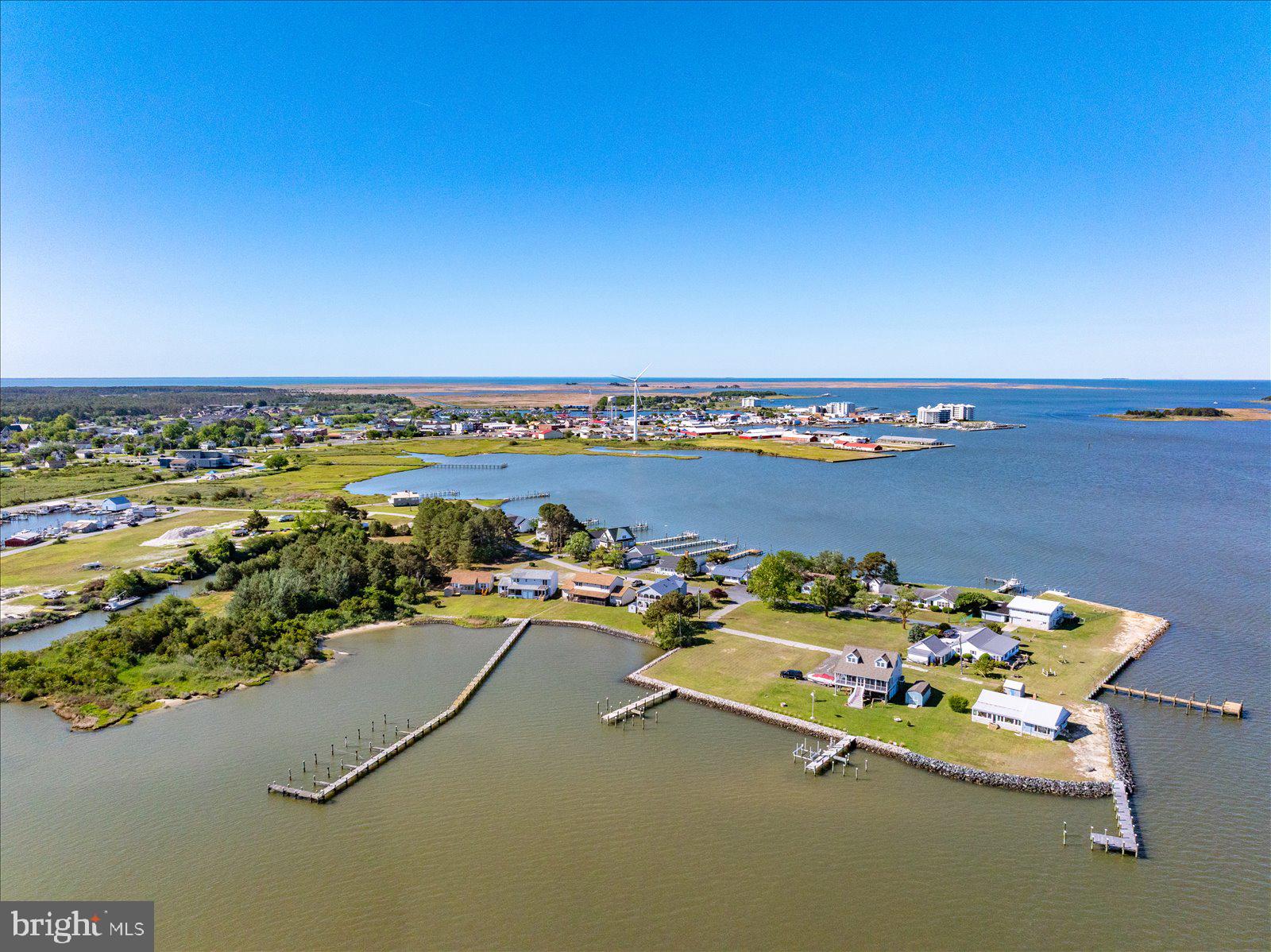 LANDON'S COVE - Residential