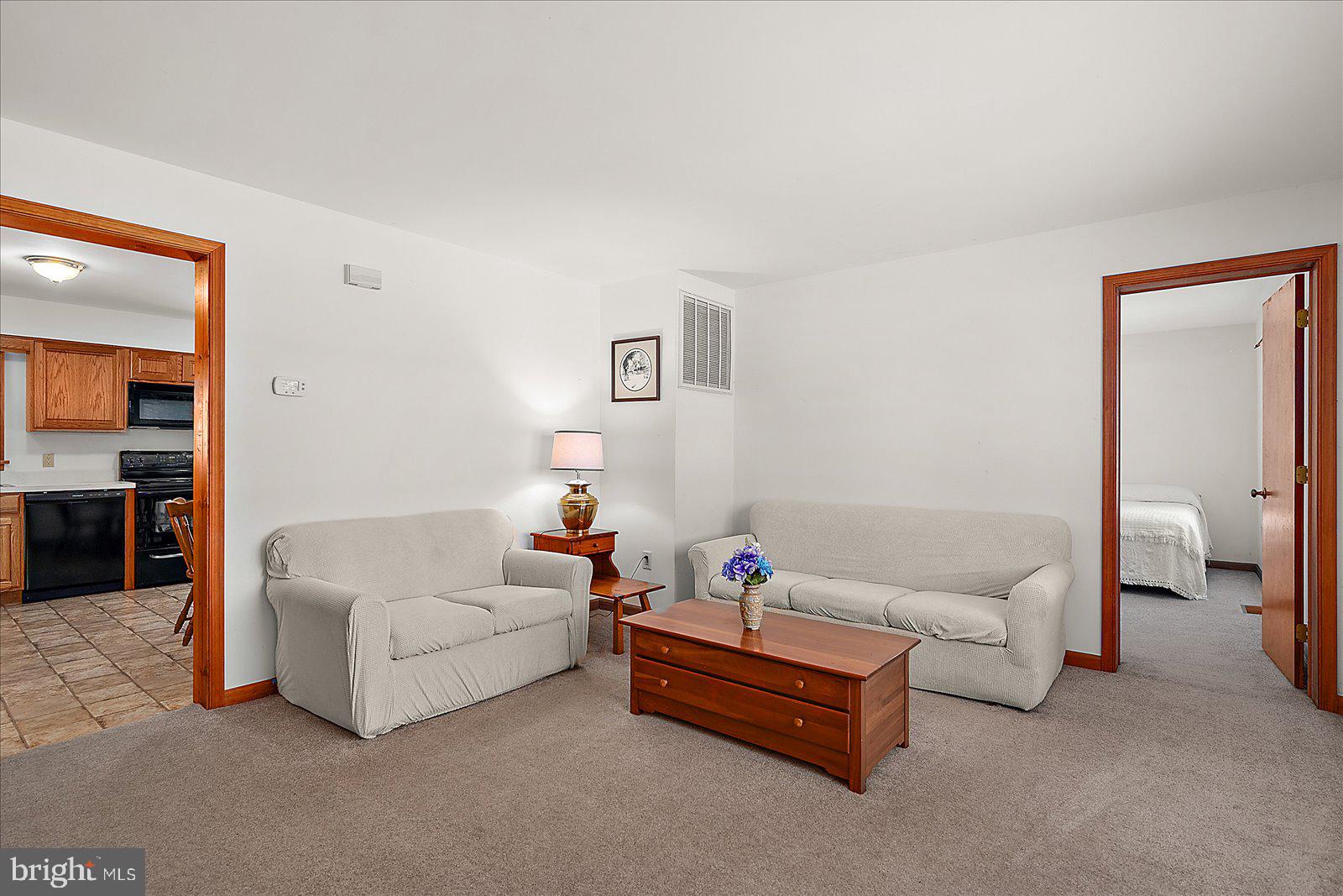 LANDON'S COVE - Residential