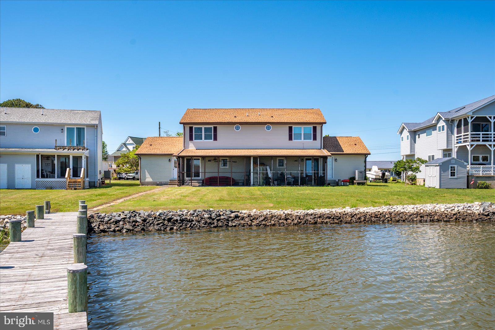 LANDON'S COVE - Residential