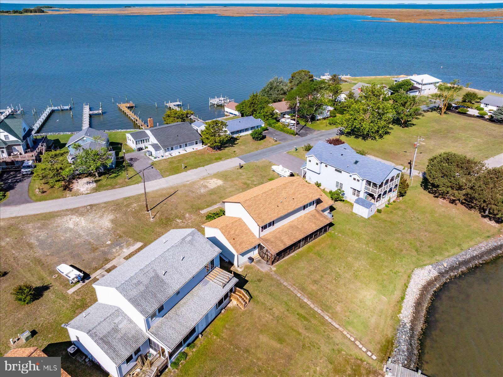 LANDON'S COVE - Residential