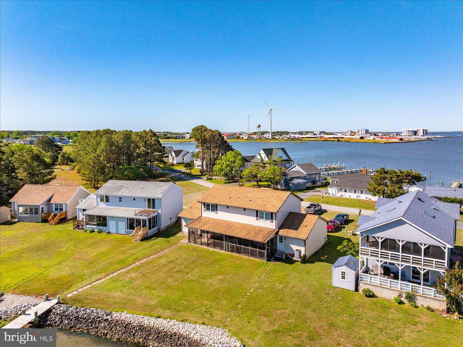 LANDON'S COVE - Residential