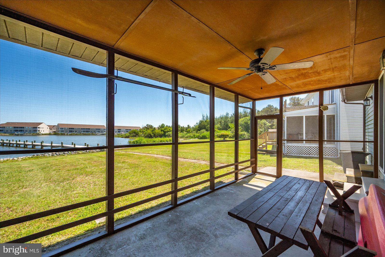 LANDON'S COVE - Residential