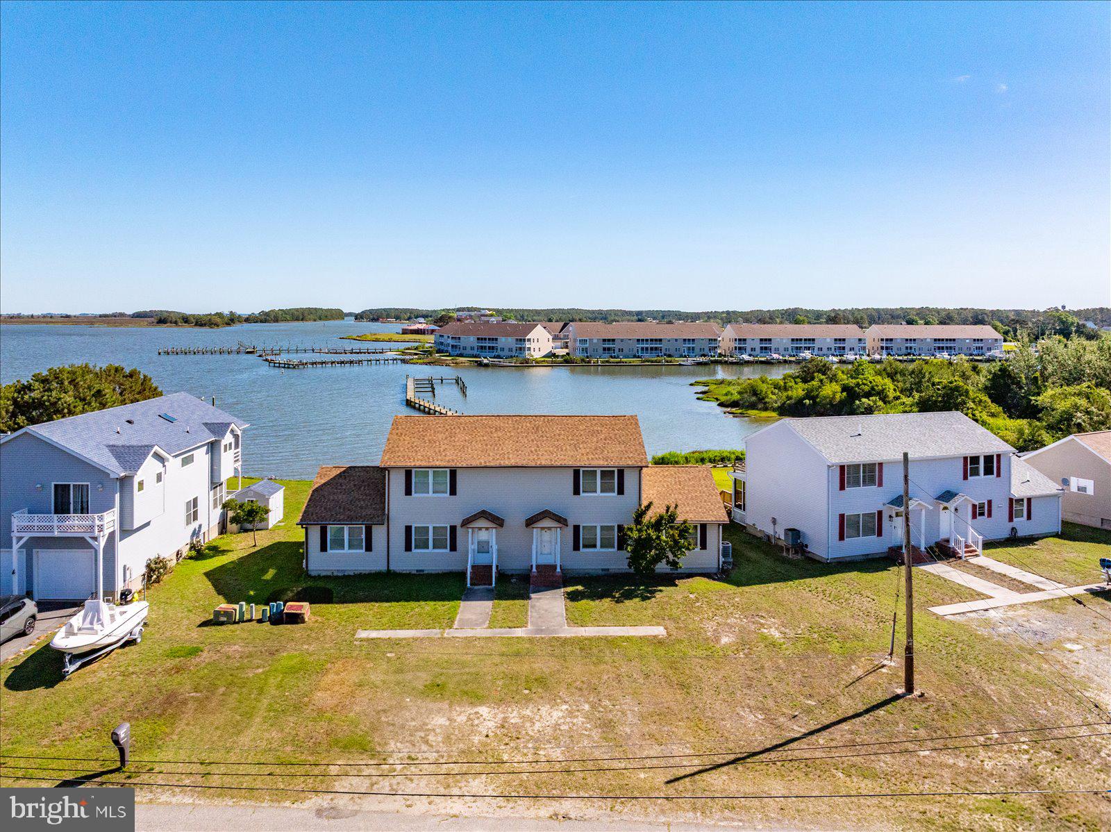 LANDON'S COVE - Residential