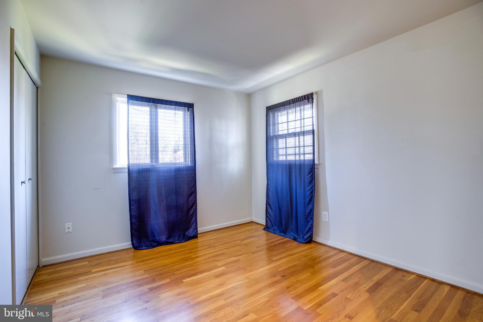 SLEEPY HOLLOW WOODS - Residential