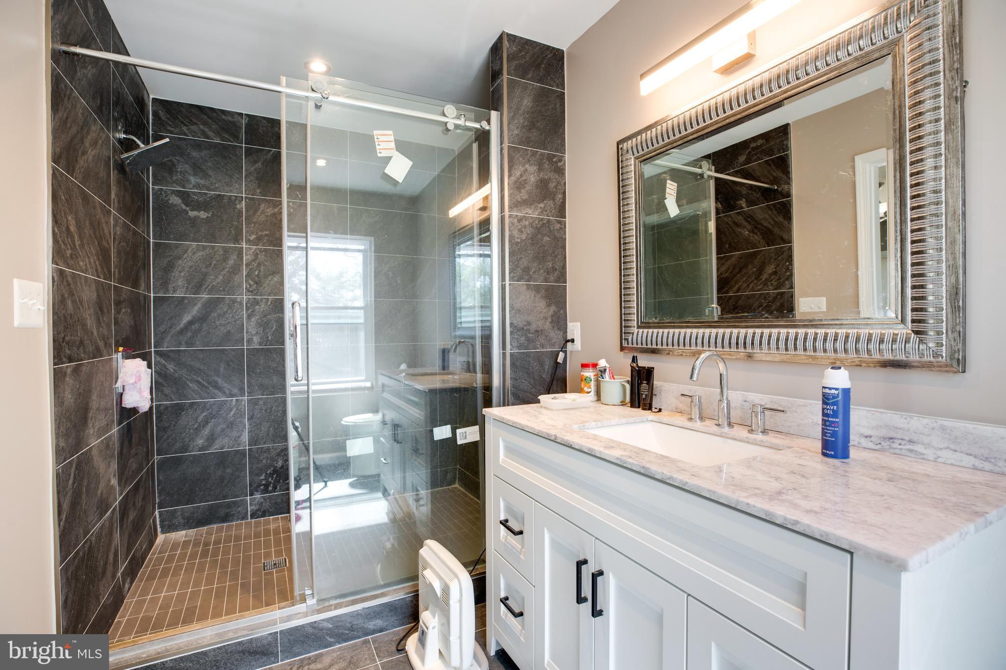 SLEEPY HOLLOW WOODS - Residential