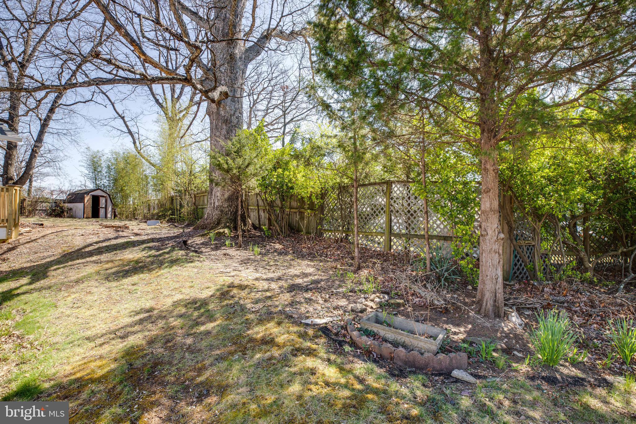 SLEEPY HOLLOW WOODS - Residential