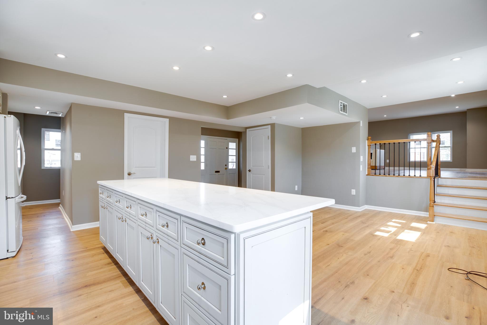 SLEEPY HOLLOW WOODS - Residential