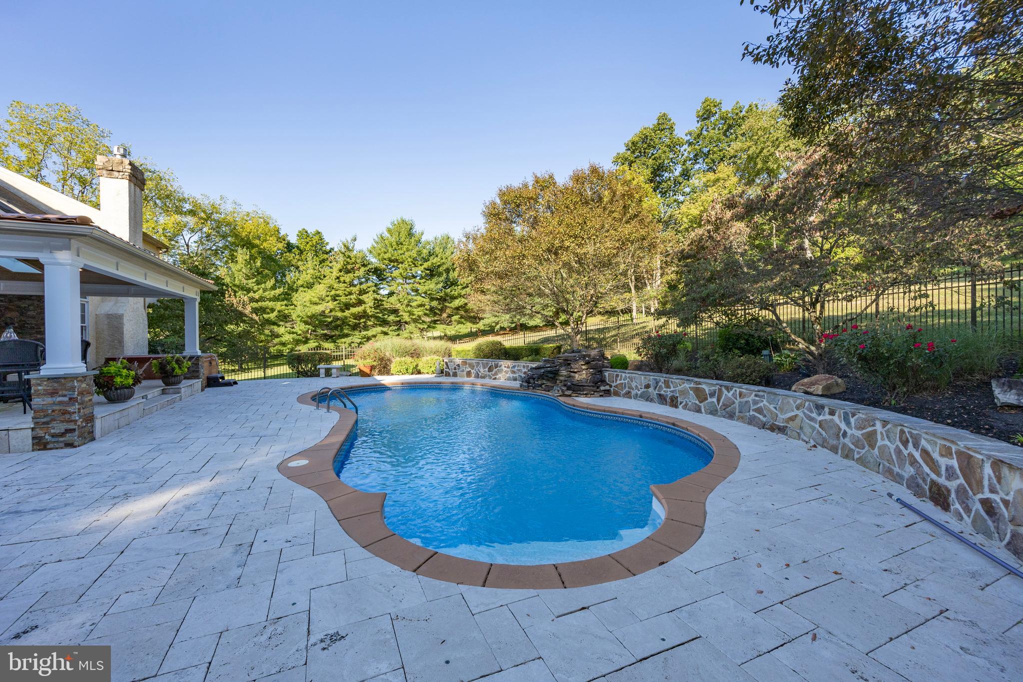 BARTON MEADOWS - Residential