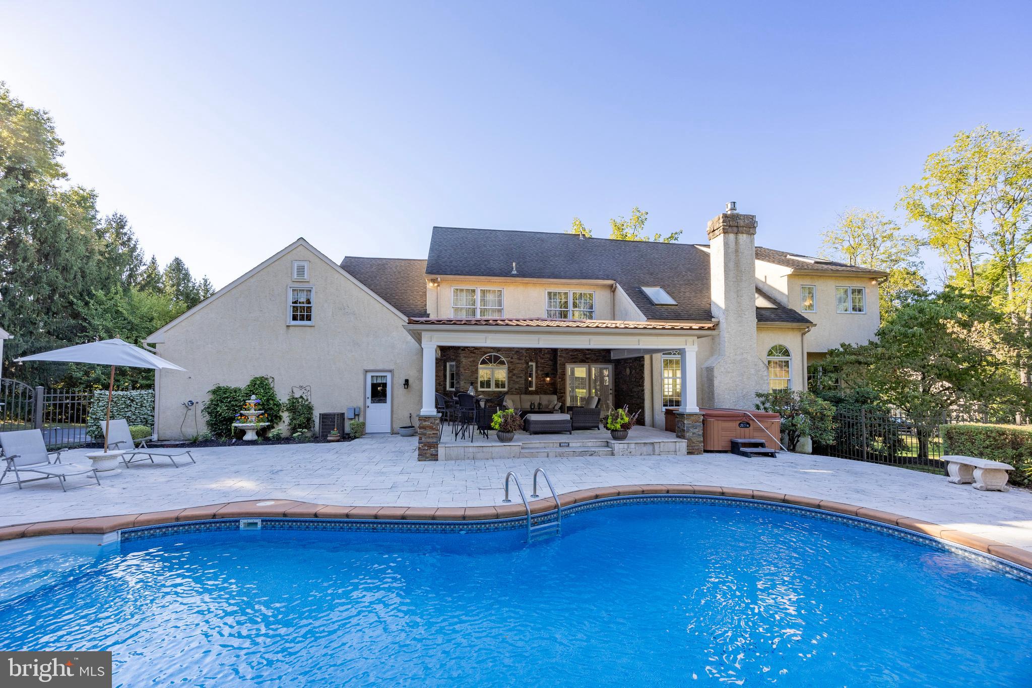 BARTON MEADOWS - Residential