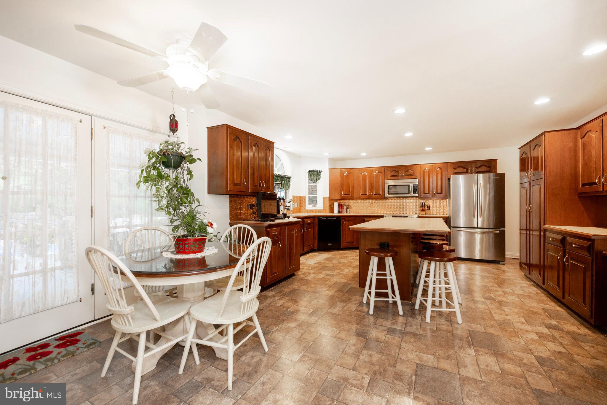 BARTON MEADOWS - Residential