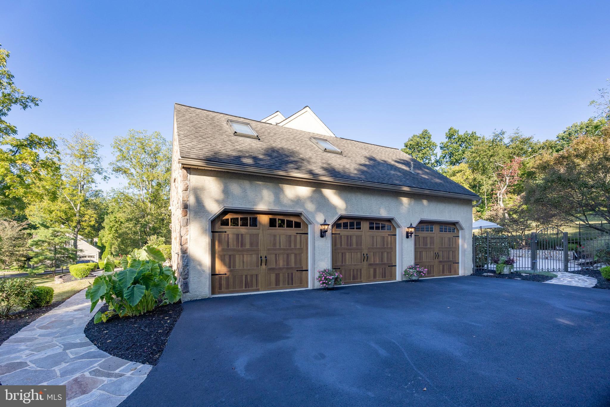 BARTON MEADOWS - Residential