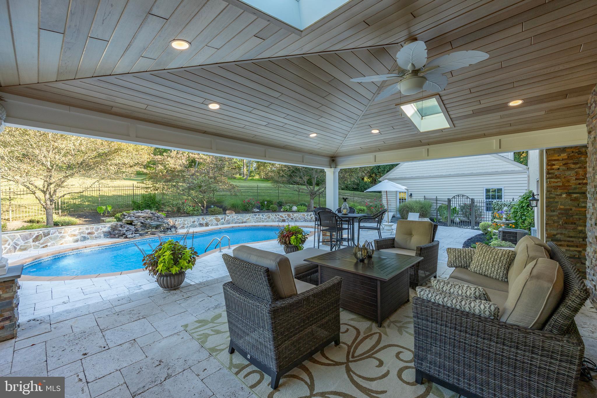 BARTON MEADOWS - Residential