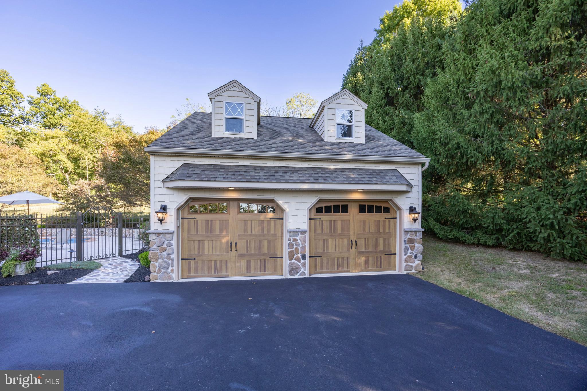 BARTON MEADOWS - Residential