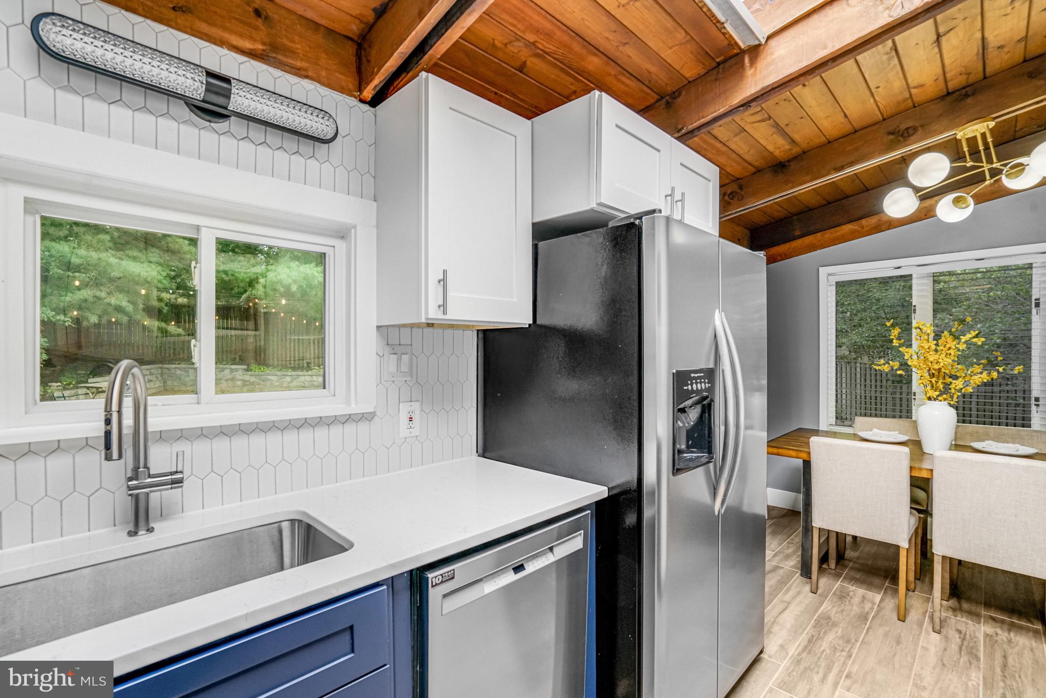 PINE SPRING - Residential