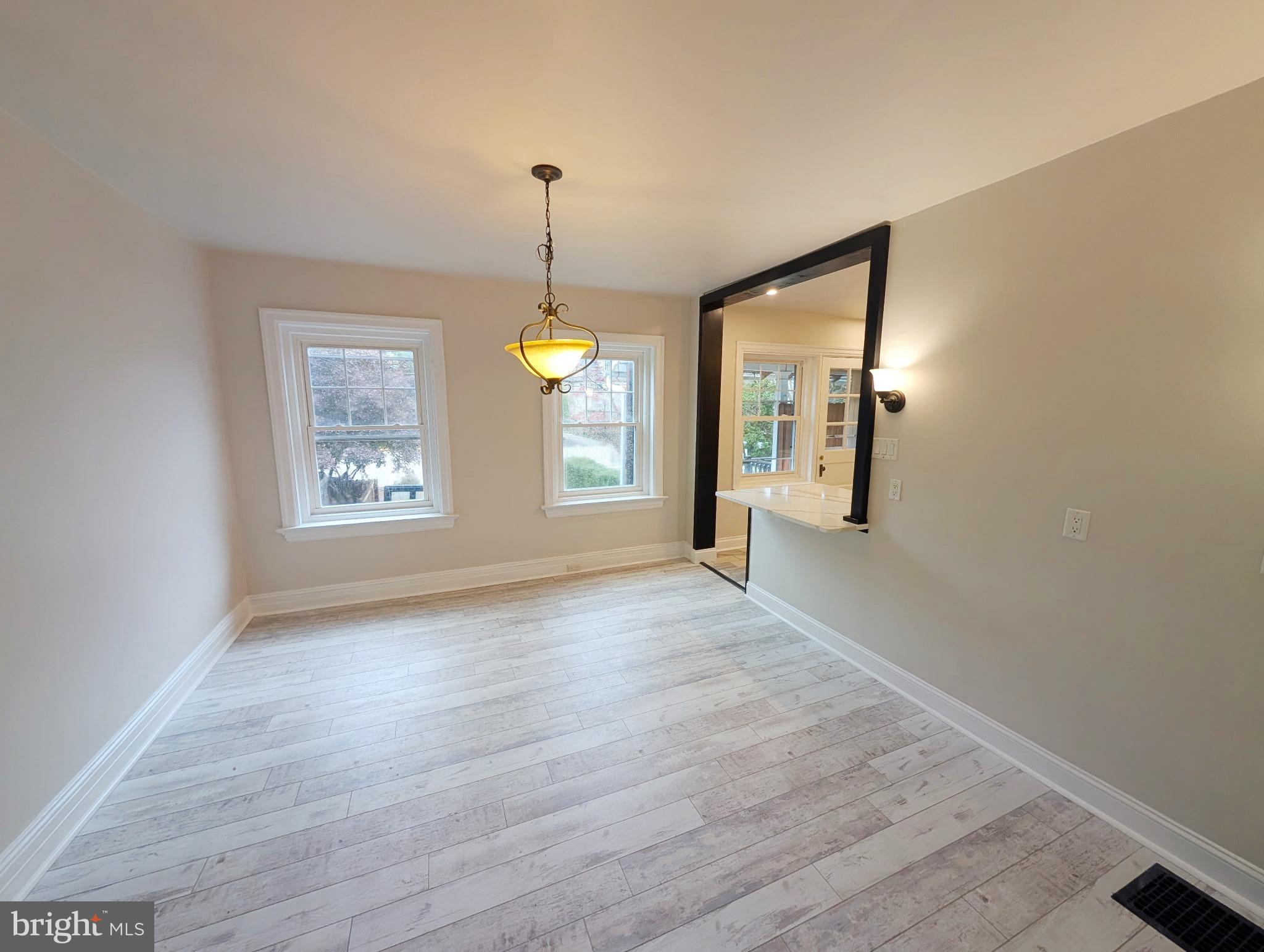 1322 GARFIELD AVENUE