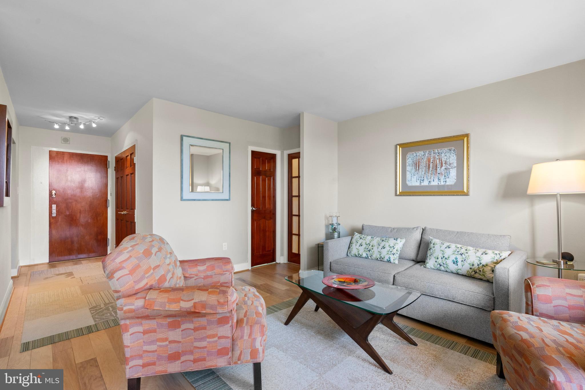 400 MADISON STREET 405