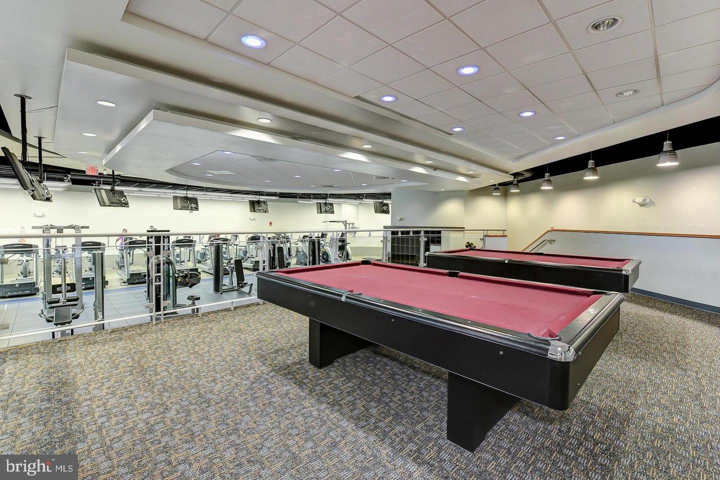 RIVER PLACE WEST - Residential Lease