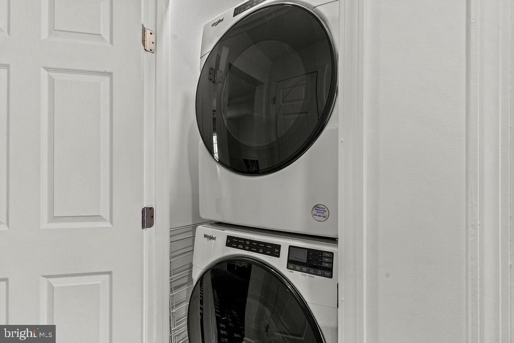 ROCK SPRING - Residential