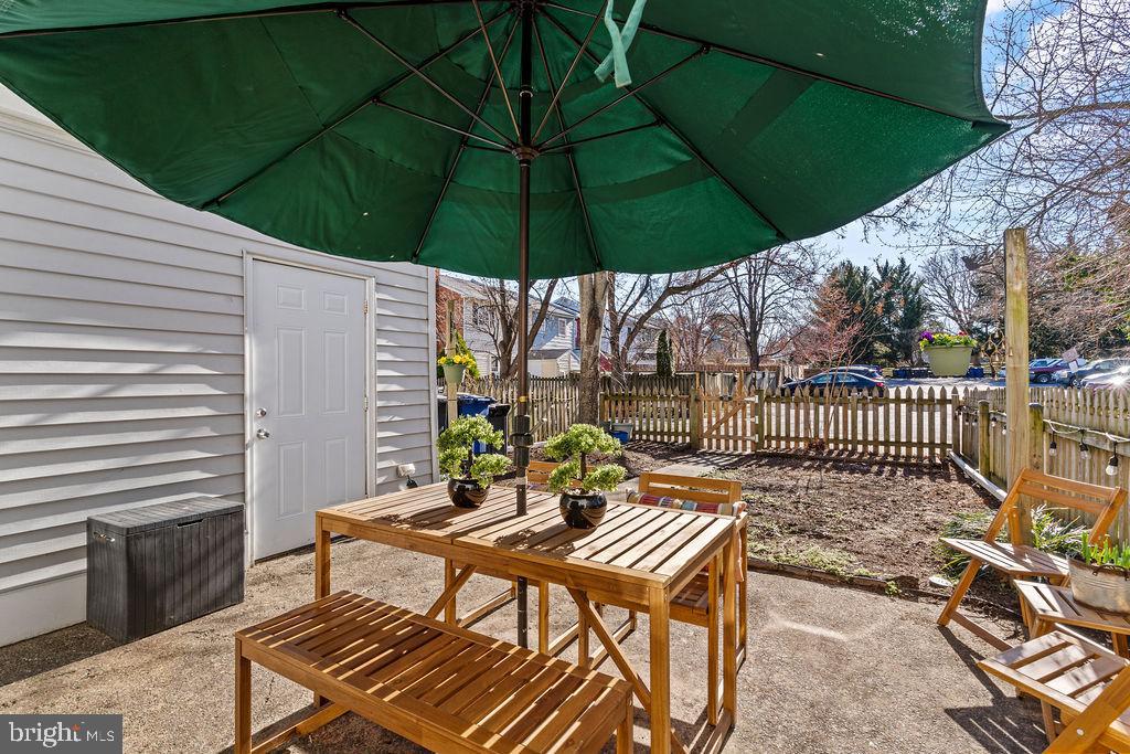 ROCK SPRING - Residential