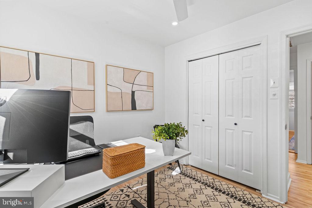 ROCK SPRING - Residential