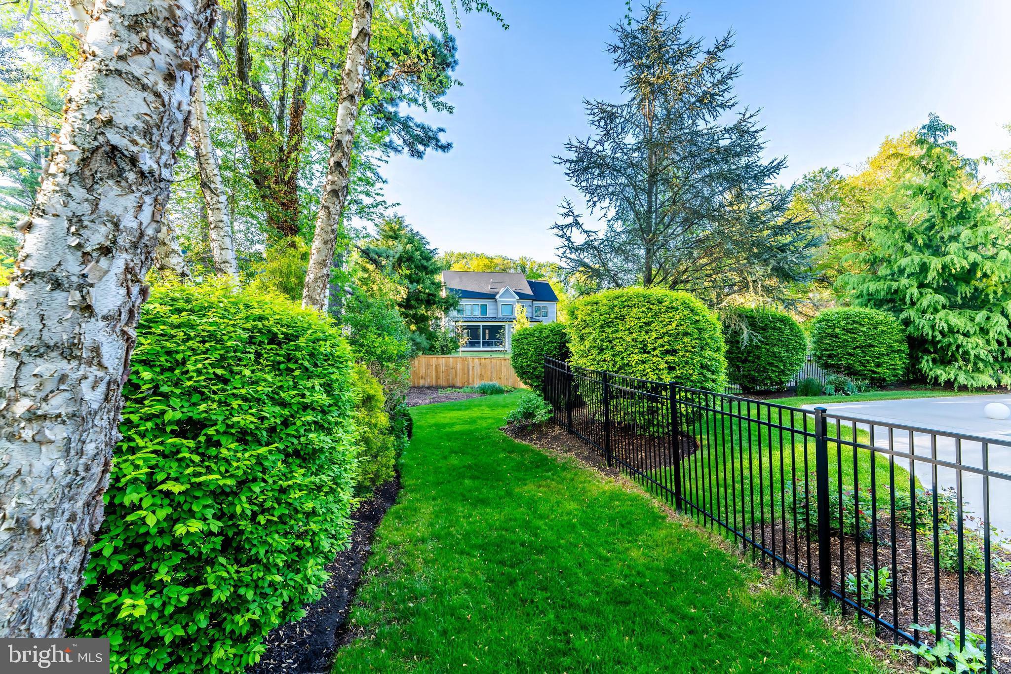 LITTLE VIENNA ESTATES - Residential