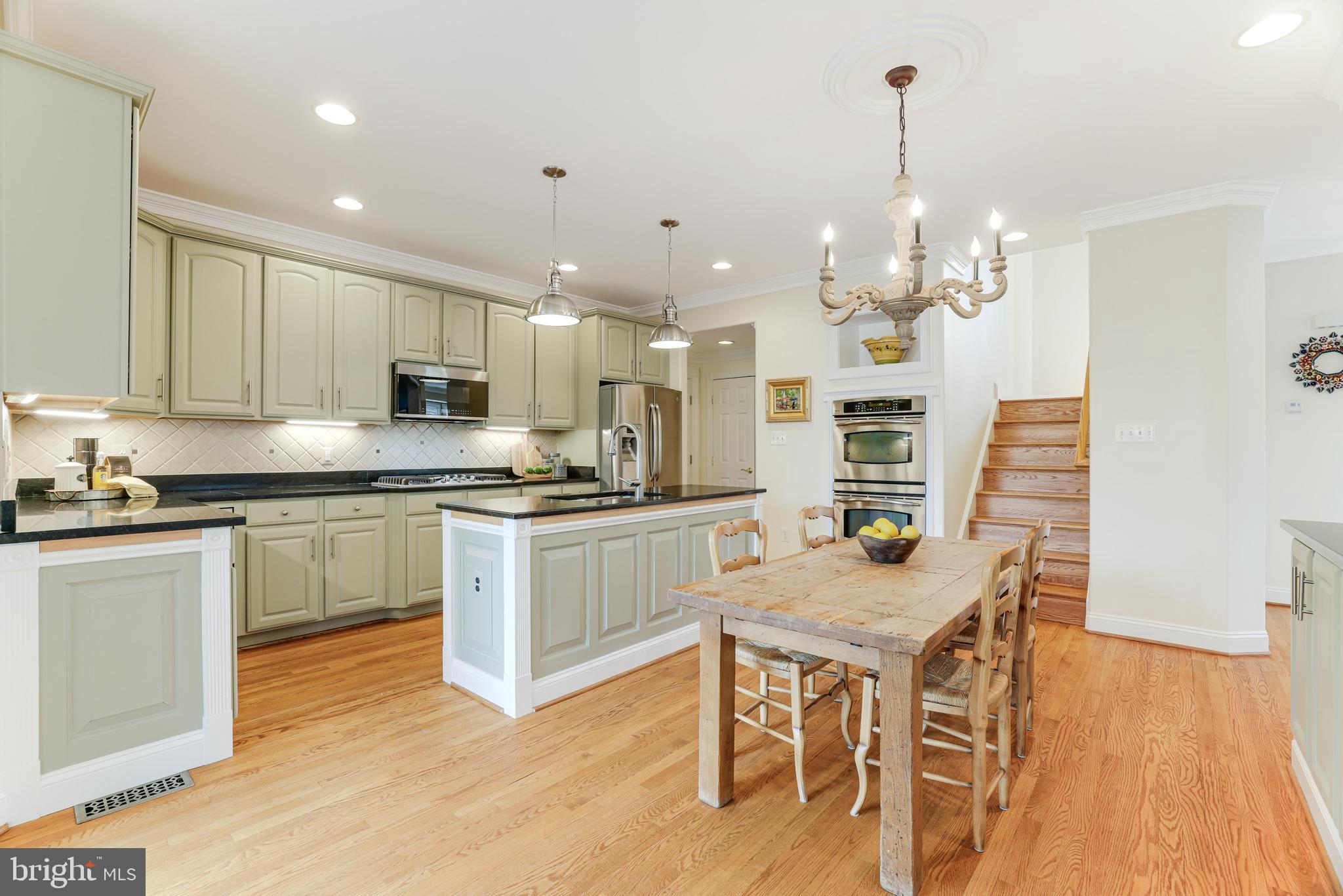 LITTLE VIENNA ESTATES - Residential