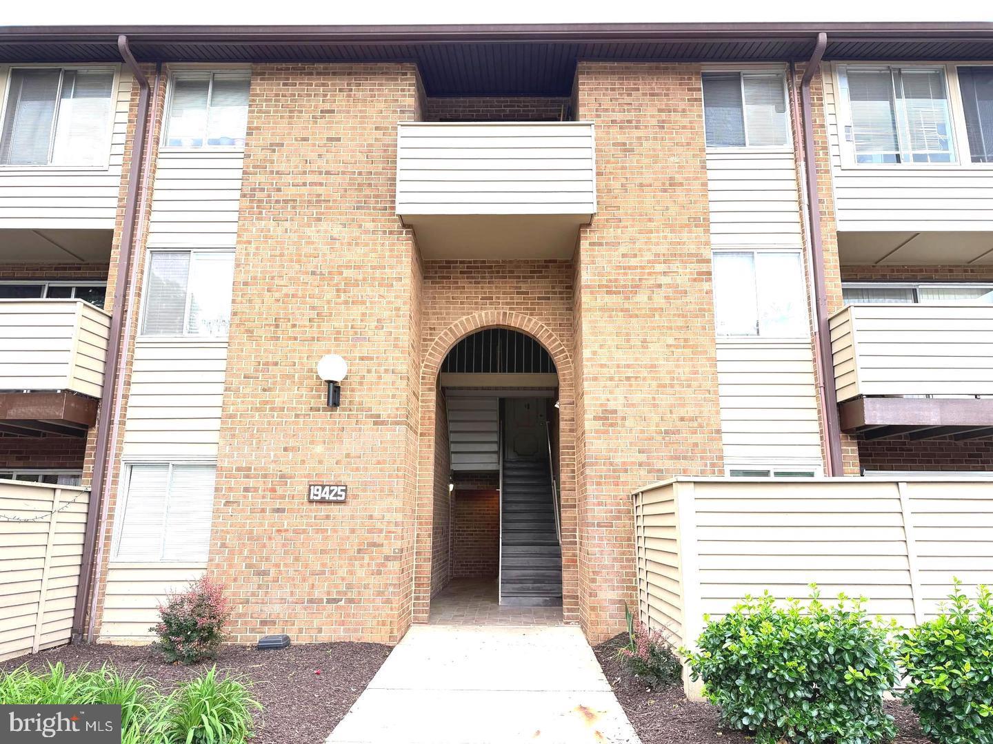 19425 BRASSIE PLACE 303