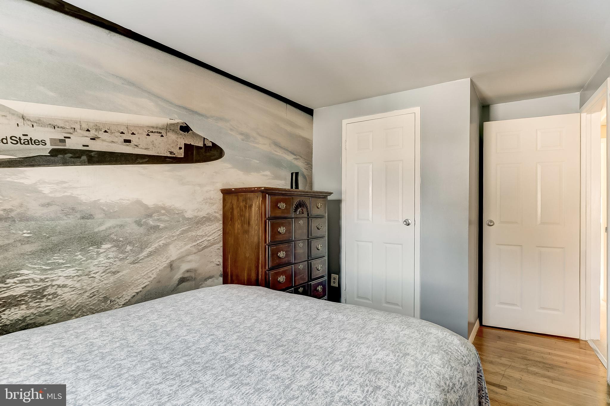 MIDDLE RIVER - Residential