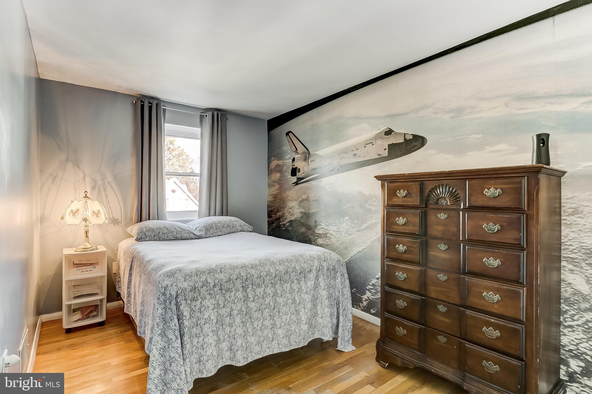 MIDDLE RIVER - Residential