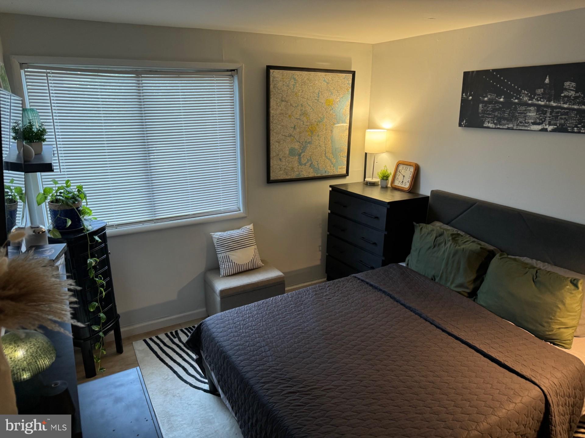 HOLLY HILL - Residential