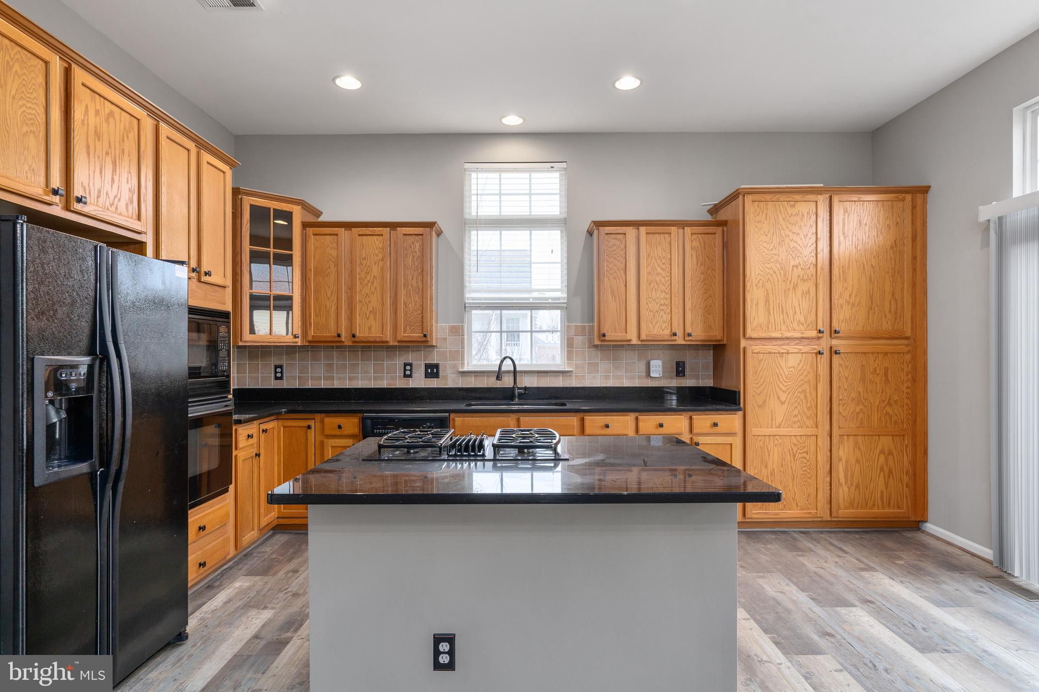 VILLAGE OF IDLEWILD - Residential Lease