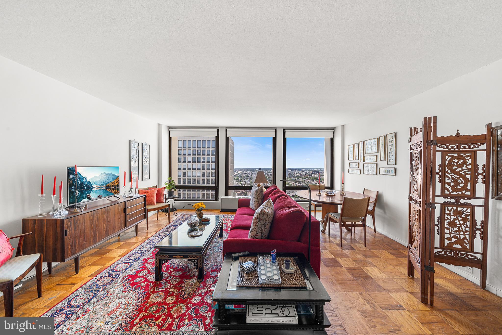 200 LOCUST STREET 00 29HN