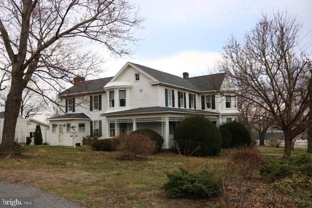 Photo of 627 Hammonds Mill Road, HEDGESVILLE, WV 25427 (MLS # WVBE2044224)