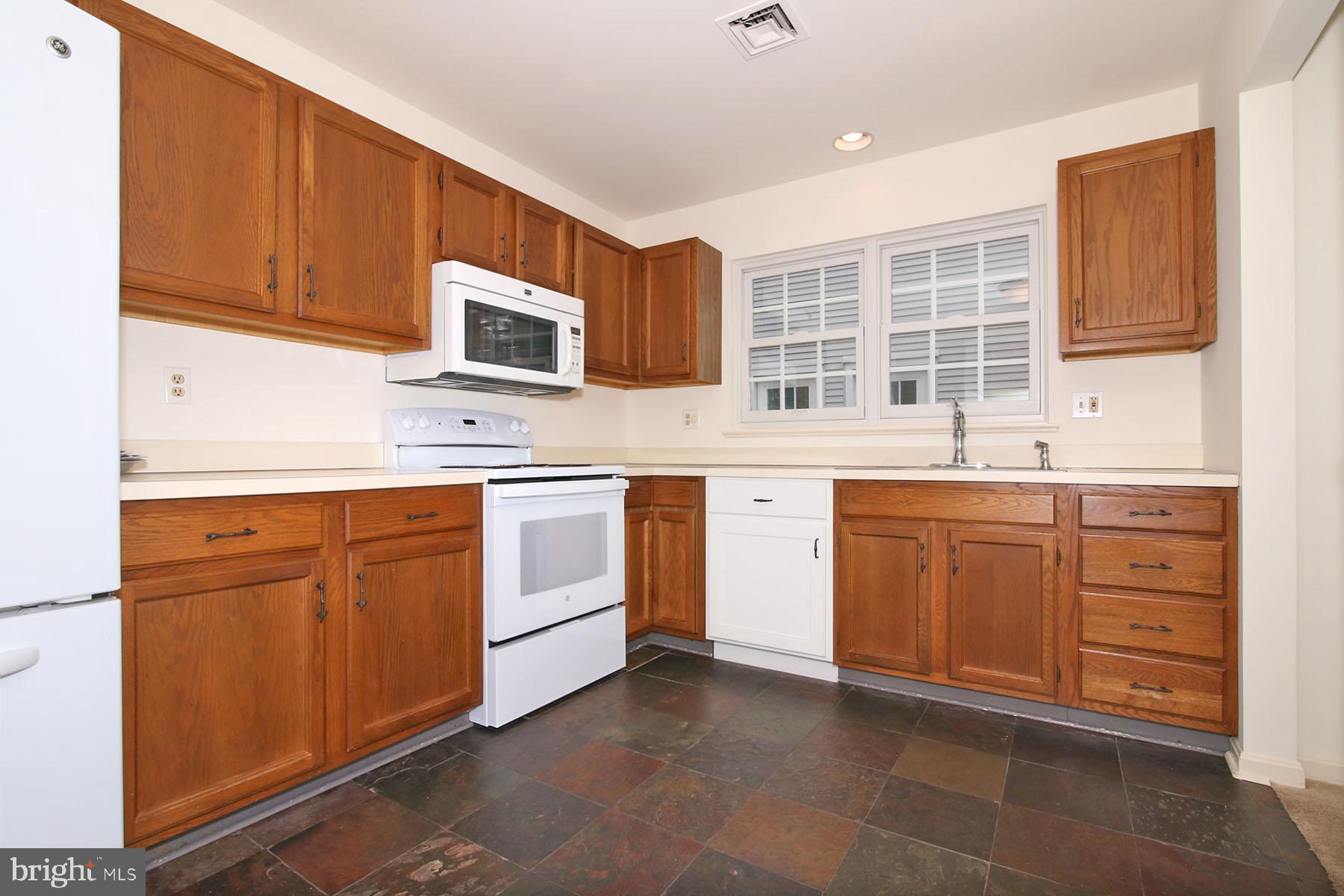 ROCKLEDGE - Residential