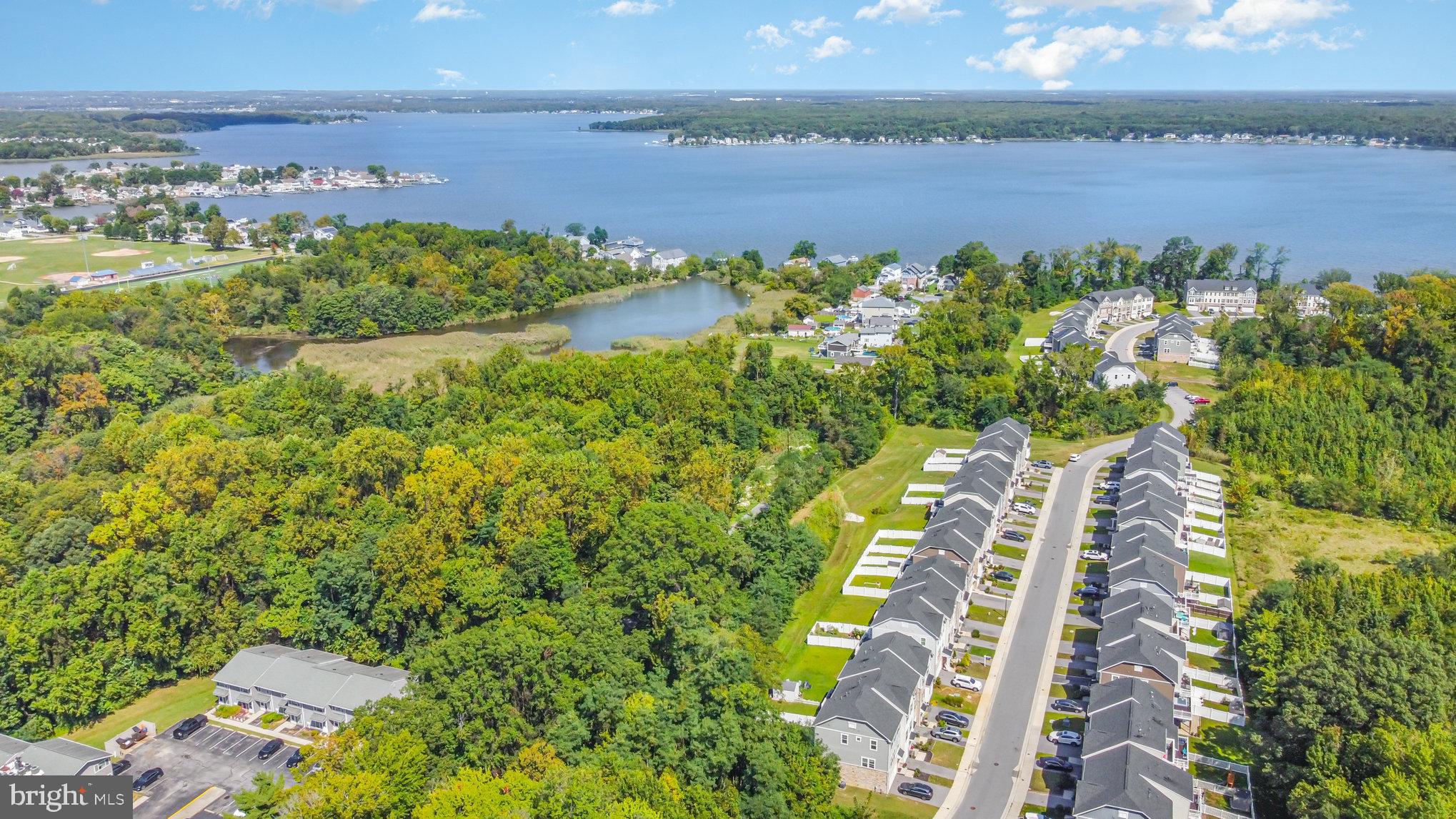 EDGEMERE/SPARROWS POINT - Residential