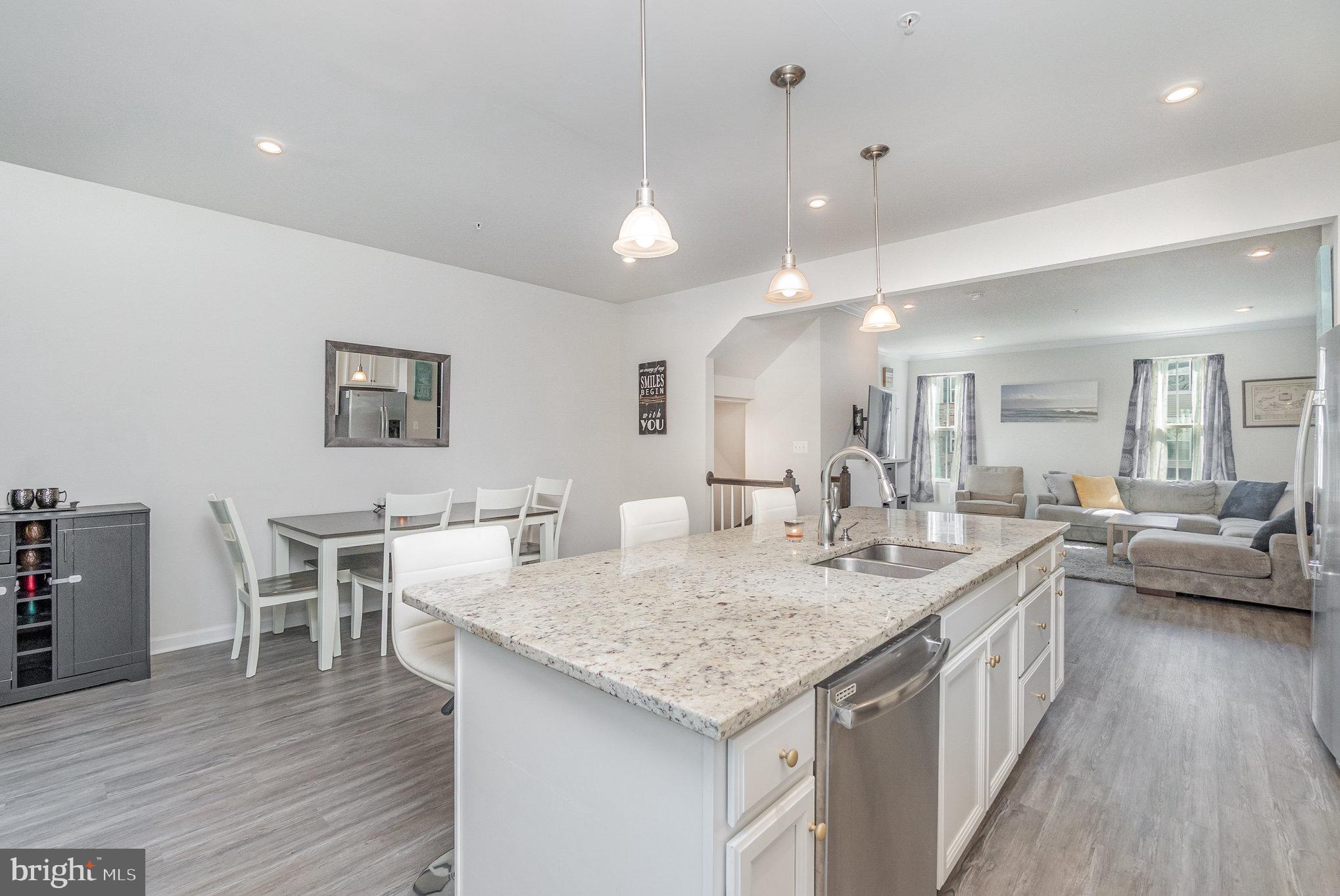 EDGEMERE/SPARROWS POINT - Residential