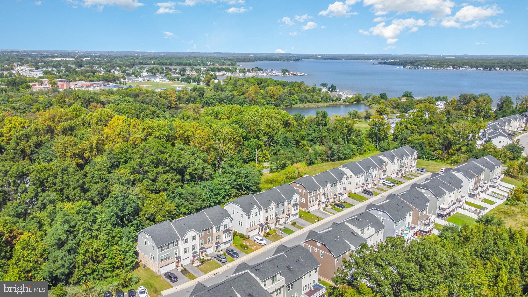 EDGEMERE/SPARROWS POINT - Residential