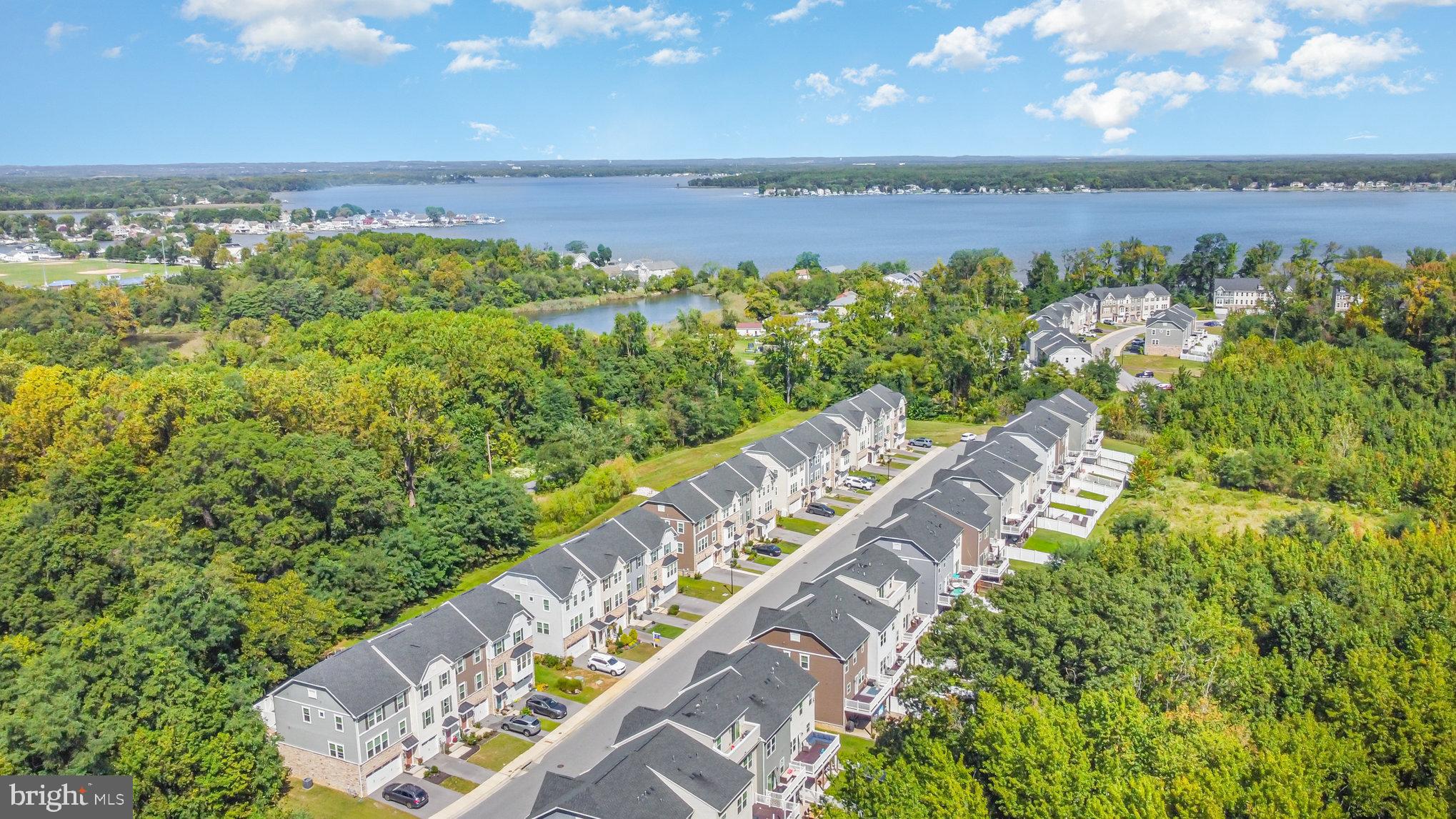 EDGEMERE/SPARROWS POINT - Residential