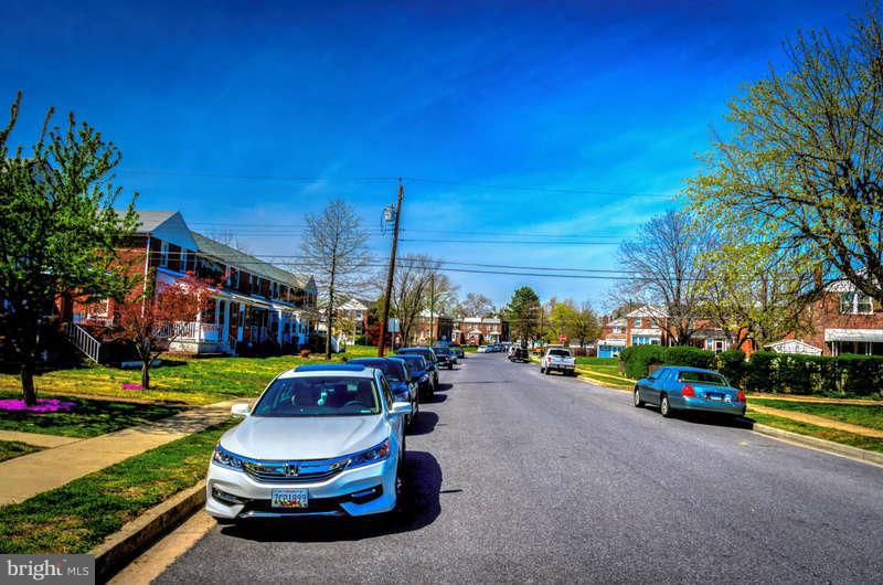 DUNDALK VILLAGE - Residential