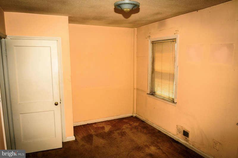 DUNDALK VILLAGE - Residential