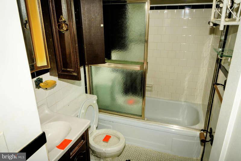 DUNDALK VILLAGE - Residential