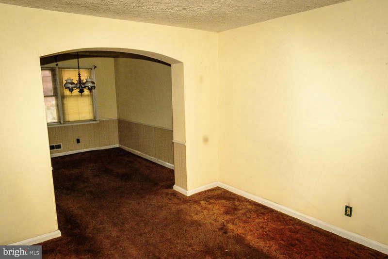 DUNDALK VILLAGE - Residential