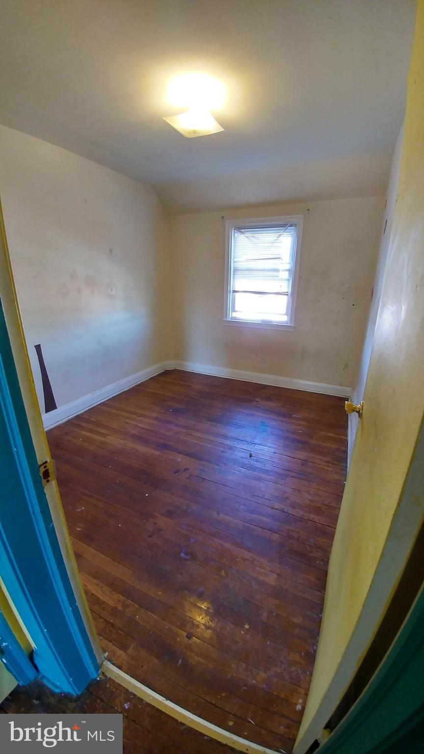 NORTHWOOD - Residential